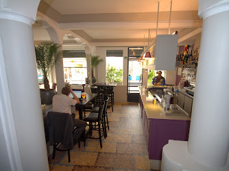 L'Oasis Café