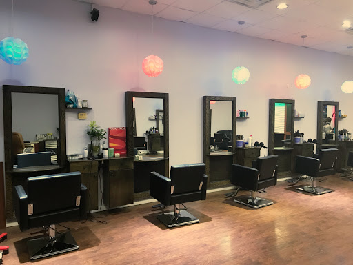 Hair Salon «J Hollywood Salon», reviews and photos, 401 Windsor Hwy, New Windsor, NY 12553, USA