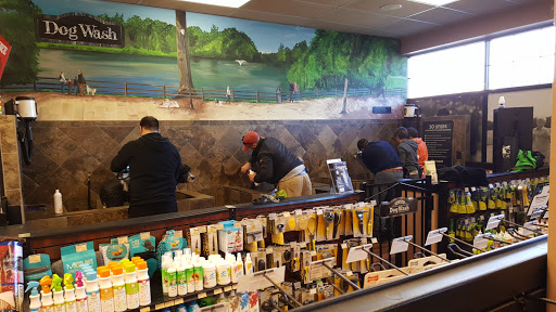 Pet Store «Pet Valu», reviews and photos, 217 Lancaster Ave, Ardmore, PA 19003, USA