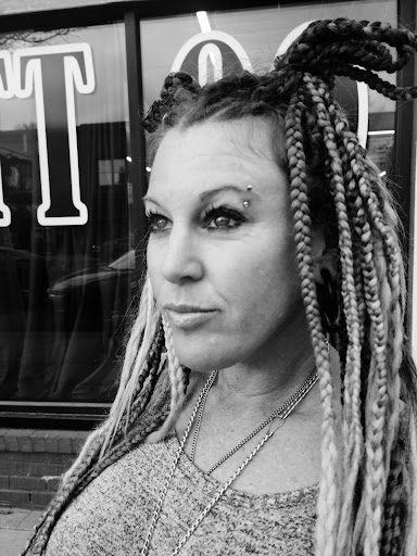 Tattoo Shop «Idle Hands Tattoo & Piercing», reviews and photos, 929 W Douglas Ave, Wichita, KS 67213, USA