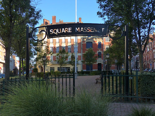 Square Massenet à La Madeleine