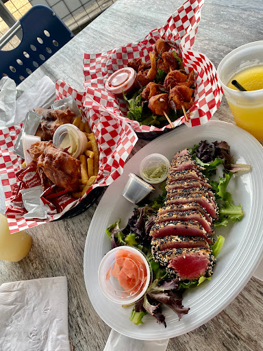 Bar & Grill «The Gnarly Gar», reviews and photos, 18200 Lakepoint Cove, Point Venture, TX 78645, USA