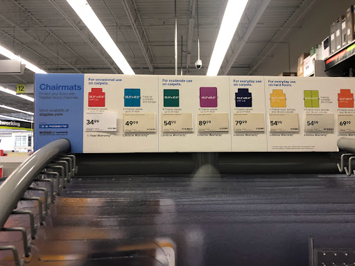 Office Supply Store «Staples», reviews and photos, 7157 Narcoossee Rd, Orlando, FL 32822, USA