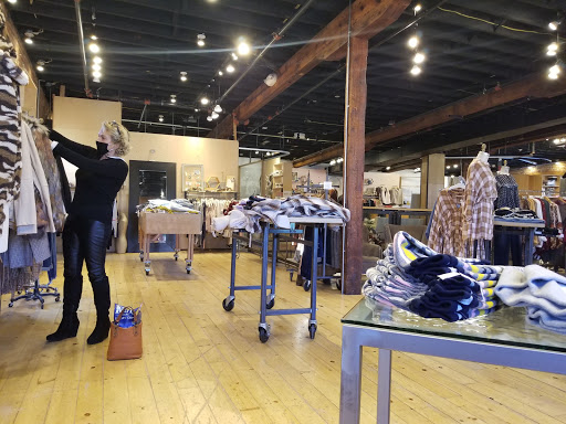 Shopping Mall «Kerrytown Market & Shops», reviews and photos, 407 N 5th Ave, Ann Arbor, MI 48104, USA