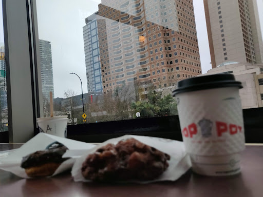 Donut Shop «Top Pot Doughnuts», reviews and photos, 10600 NE 9th Pl, Bellevue, WA 98004, USA