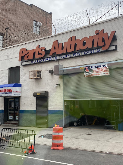 Foto ede Parts Authority - 33 Franklin Ave