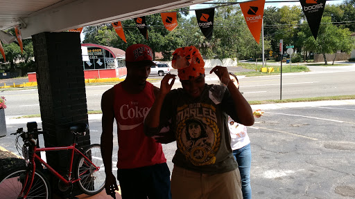 Telecommunications Service Provider «Boost Mobile Store Dream Team Wireless», reviews and photos, 2016 University Blvd N, Jacksonville, FL 32211, USA