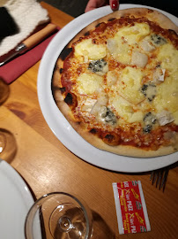 Pizza du Restaurant français Restaurant Chez Nath' Saint Sorlin à Saint-Sorlin-d'Arves - n°3