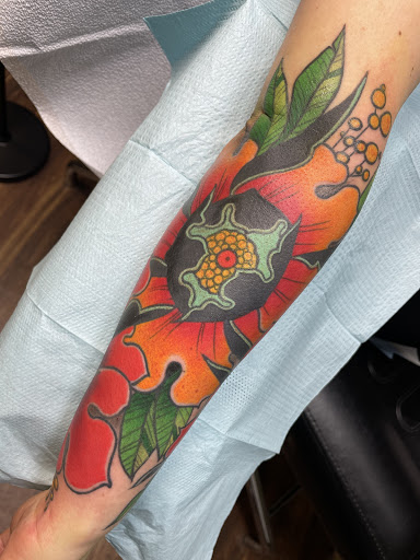 Tattoo Shop «Folk City Tattoo», reviews and photos, 3235 Bridge Rd, Suffolk, VA 23435, USA