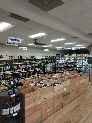 Liquor Store «Georgetown Package Store», reviews and photos, 34 Main St, West Redding, CT 06896, USA