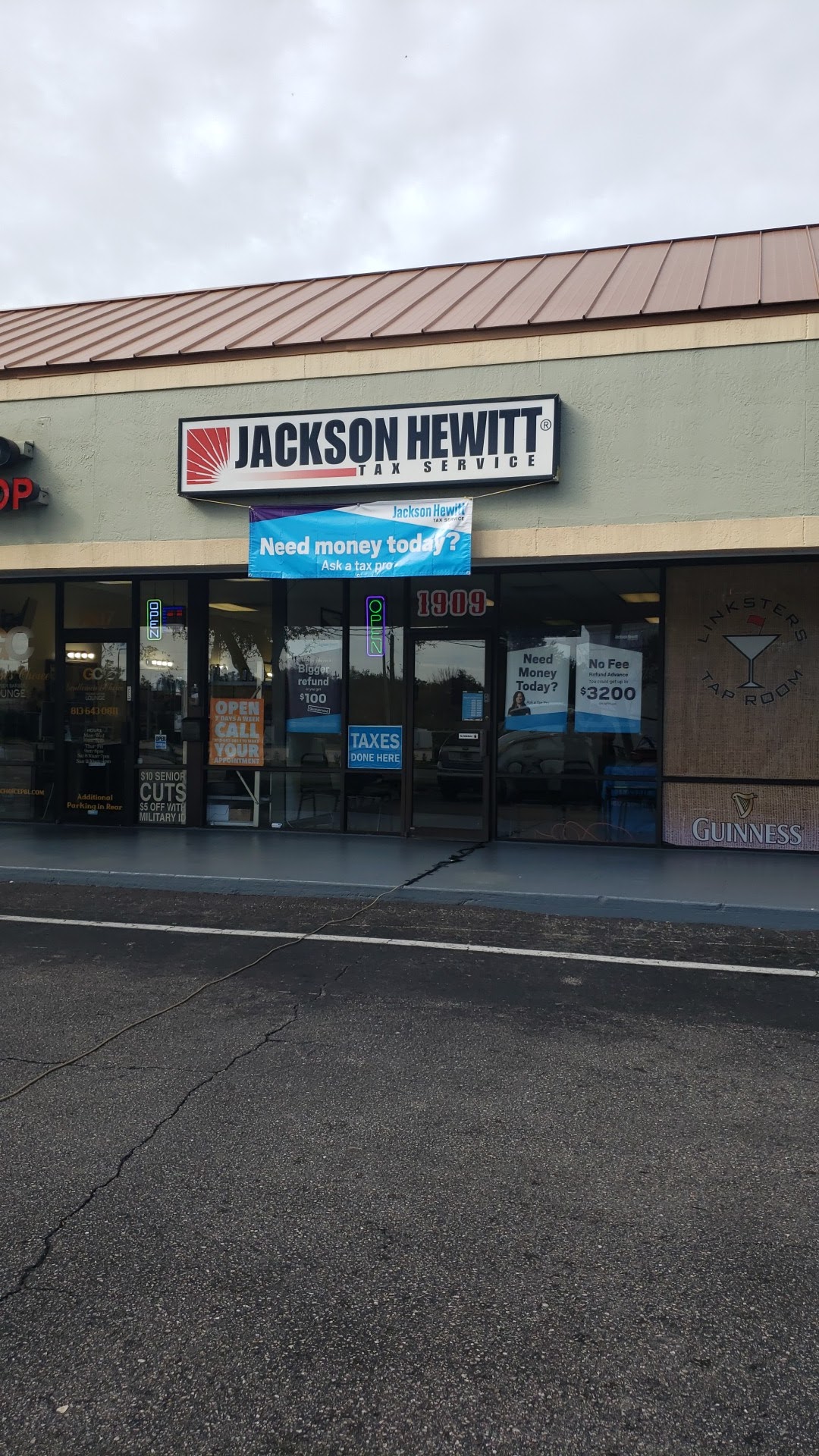 Jackson Hewitt Tax Service