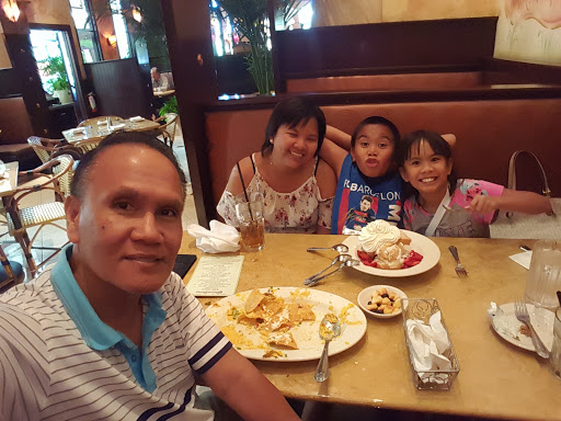 Restaurant «The Cheesecake Factory», reviews and photos, 442 W Hillcrest Dr, Thousand Oaks, CA 91360, USA