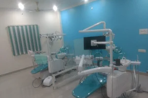 FAMILY DENTAL CLINIC & IMPLANT CENTRE image