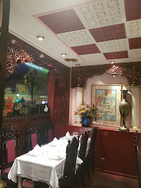 Atmosphère du Restaurant indien halal Restaurant Le palais de shah jahan Depuis 1987 à Paris - n°9