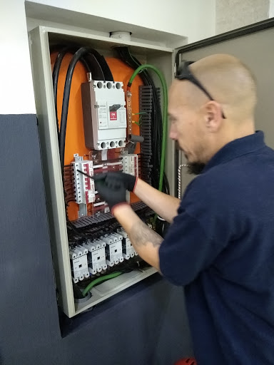 Logo da empresa - Jessen Soluções Elétricas