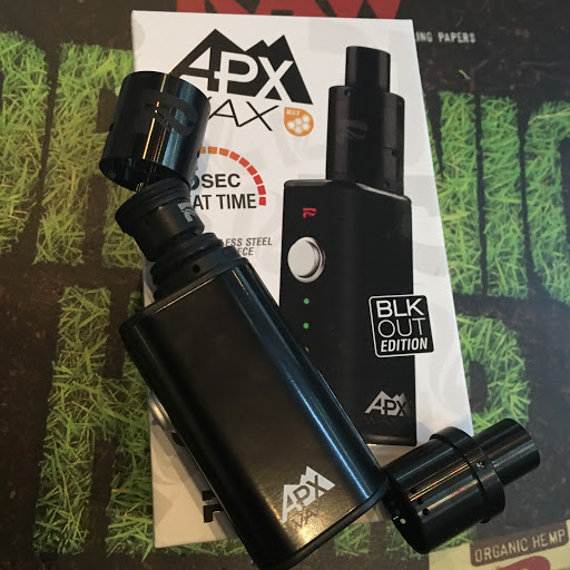 Tobacco Shop «Happy Clouds Smoke Shop», reviews and photos, 7205 N Lamar Blvd #200, Austin, TX 78752, USA