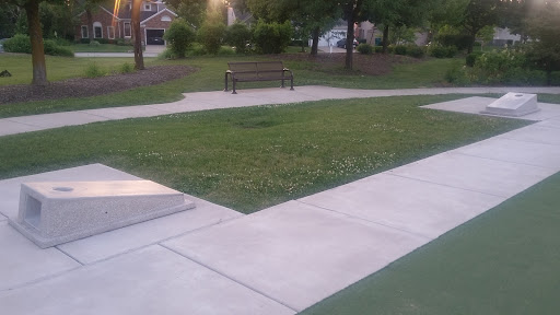 Park «Fountain Square Park», reviews and photos, 1751 Gibson Dr, Elk Grove Village, IL 60007, USA