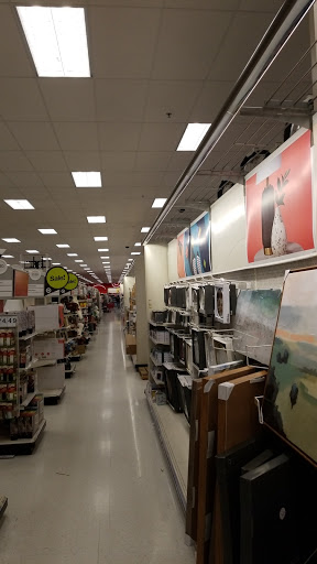 Department Store «Target», reviews and photos, 3255 Owen Rd, Fenton, MI 48430, USA
