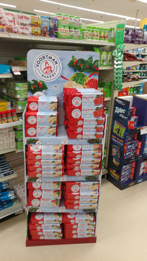 Supermarket «Giant Eagle Supermarket», reviews and photos, 5990 University Blvd #4, Coraopolis, PA 15108, USA