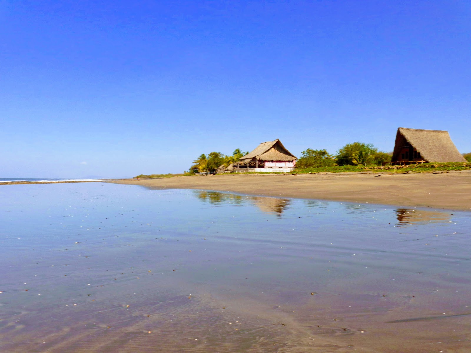 Foto de Santa Maria del Mar beach área de servicios