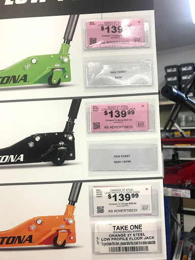 Hardware Store «Harbor Freight Tools», reviews and photos, 7523 Boulevard 26, North Richland Hills, TX 76180, USA