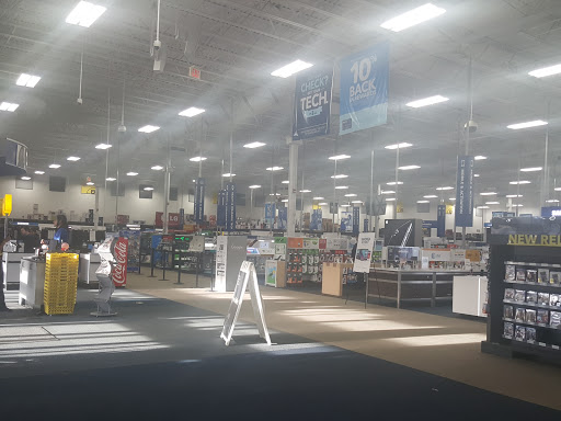 Electronics Store «Best Buy», reviews and photos, 1100-1300 N Galleria Dr, Middletown, NY 10941, USA