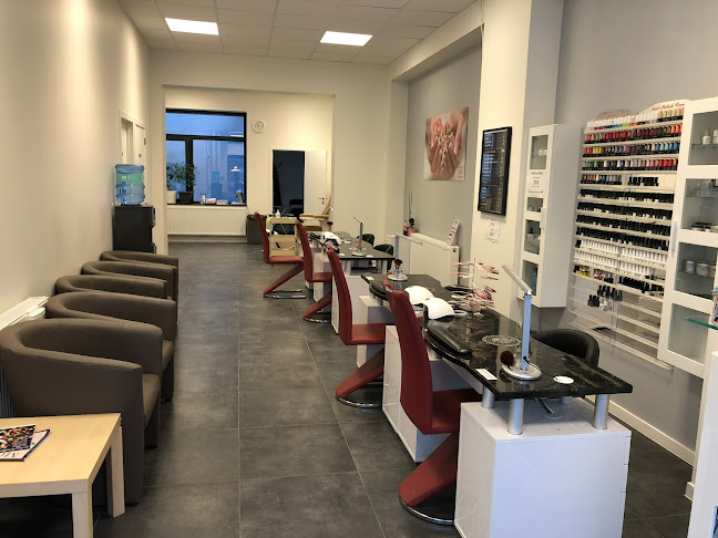 Beoordelingen van V&D Nails in Leuven - Winkelcentrum