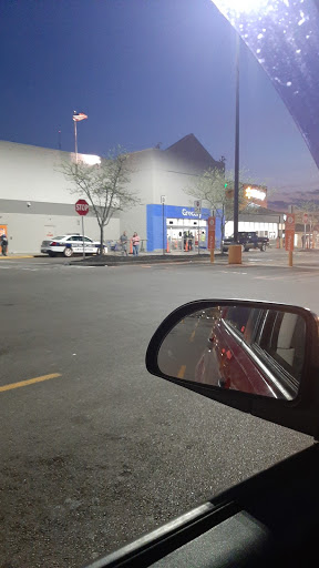 Department Store «Walmart Supercenter», reviews and photos, 500 New Circle Rd, Lexington, KY 40511, USA