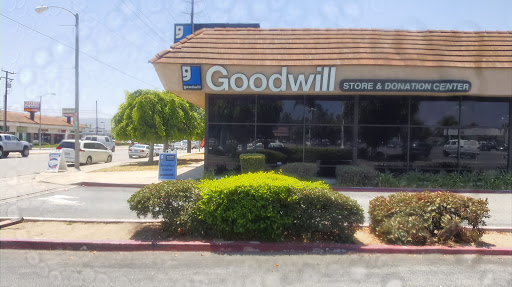 Goodwill, 557 N Azusa Ave, West Covina, CA 91791, Thrift Store