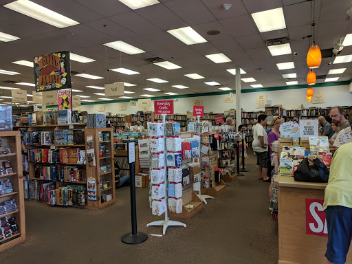 Book Store «Half Price Books», reviews and photos, 2025 S Hurstbourne Pkwy, Louisville, KY 40220, USA