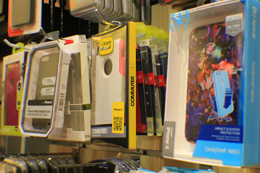 Cell Phone Store «Ifixphones», reviews and photos, 210 Andover St, Peabody, MA 01960, USA