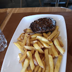 Photo n° 6 de l'avis de Francine.a fait le 24/04/2024 à 14:39 pour La cabane sur le port à L'Île-d'Yeu