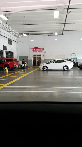 Toyota Dealer «One Toyota of Oakland», reviews and photos, 8181 Oakport St, Oakland, CA 94621, USA