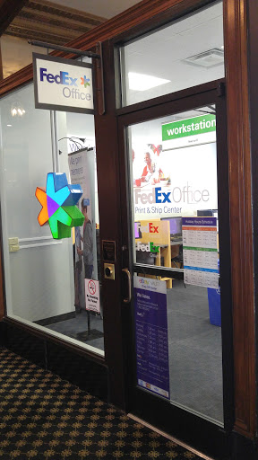 Print Shop «FedEx Office Print & Ship Center», reviews and photos, 149 Union Ave #9, Memphis, TN 38103, USA