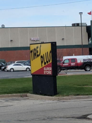 Tire Shop «Tires Plus of Kenosha», reviews and photos, 7424 74th Pl, Kenosha, WI 53142, USA