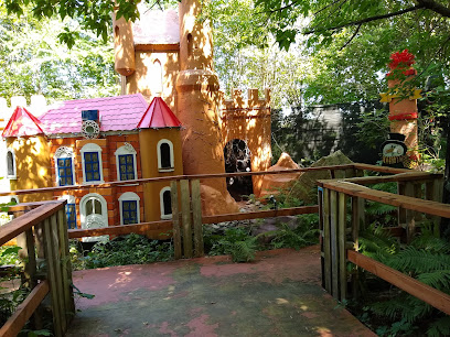 Photo du château d'un parc pour enfant à Mirabel.