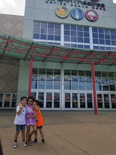 Movie Theater «AMC DINE-IN Mesquite 30», reviews and photos, 19919 Lyndon B Johnson Fwy, Mesquite, TX 75149, USA