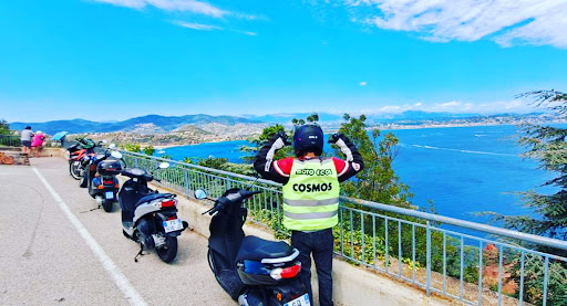 Auto Ecole Cosmos à Cagnes-sur-Mer, Alpes-Maritimes