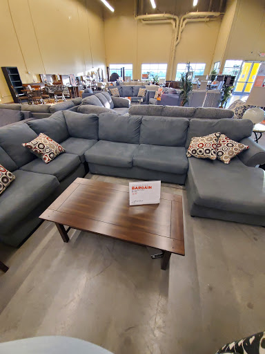 Furniture Store «Ashley Furniture HomeStore», reviews and photos, 14810 North Freeway #100, Houston, TX 77090, USA