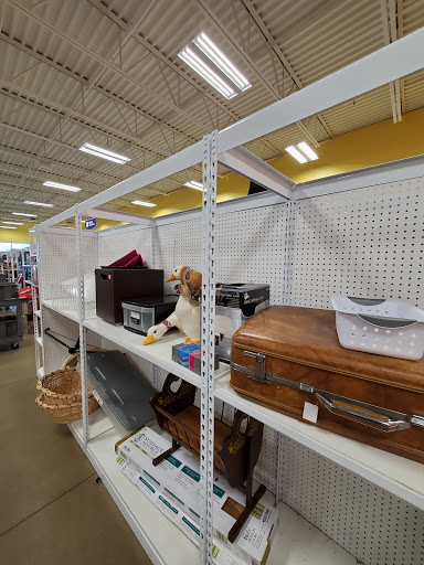 Thrift Store «Goodwill - Blaine: Ball Road NE», reviews and photos