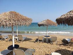 Agios Anargyroi beach'in fotoğrafı ve yerleşim