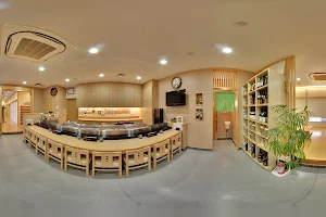 Takara Sushi image