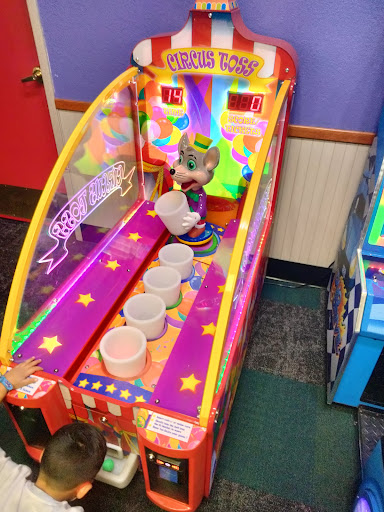 Shopping Mall «Bell Shopping Center», reviews and photos, 5029 E Florence Ave, Bell, CA 90201, USA