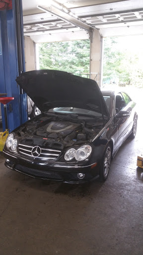 Auto Repair Shop «McLees Automotive Repair», reviews and photos, 5130 Boston Harbor Rd NE, Olympia, WA 98506, USA