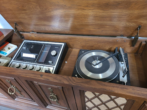 Building Materials Store «American Architectural Salvage», reviews and photos, 23 W Main St, Mt Pleasant, PA 15666, USA