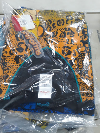 Uniform Store «Scrub Pro Uniforms & Alko Clothing Outlet», reviews and photos, 8801 Kelso Dr, Baltimore, MD 21221, USA