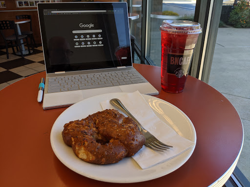 Book Store «Barnes & Noble», reviews and photos, 4100 Summit Plaza Dr, Louisville, KY 40241, USA