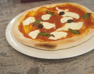 Photo n°28 de Top Pizza 26 à Saint-Rambert-d'Albon ()