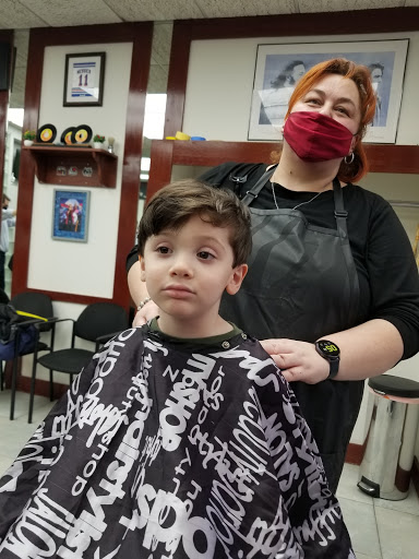 Shopping Mall «Sunrise Plaza Shopping Center», reviews and photos, 656 Wellwood Ave, Lindenhurst, NY 11757, USA