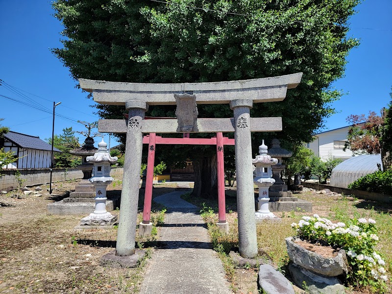 小松村社多賀神社